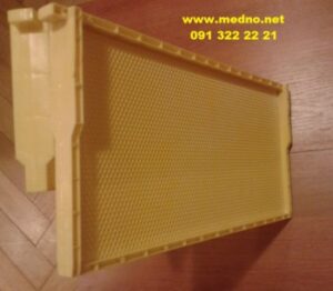 Okvir sa PVC satnom osnovom - Slika 7