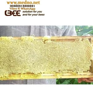 Plastične prozirne satne osnove od prehrambene plastike koje ne treba premazati voskom! Plastic foundations that need no wax coating! Plastic transparent bee foundations made of food-grade plastic that do not need to be coated with wax Kunststoff ( Mittelwände ) transparente Bienenfundamente aus lebensmittelechtem Kunststoff, die nicht mit Wachs beschichtet werden müssen Fondotinta in plastica trasparente a forma di ape in plastica alimentare che non necessita di essere ricoperta di cera Bases de plástico transparente para abejas hechas de plástico apto para alimentos que no necesitan ser recubiertas con cera